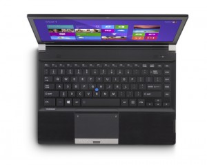 Toshiba Portege R30-A to laptop ultraprzenośny, niezwykle lekki (waży 1,5 kg) i przy tym wydajny i zaawansowan