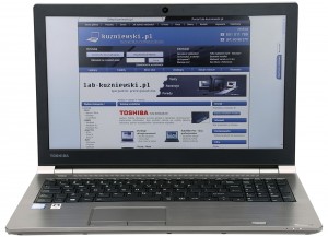 Laptopy Toshiba należące do klasy biznesowej to przede wszystkim rzadko występujące ale bardzo poszukiwane przez użytkowników modele z siedemnastu calowym ekranem